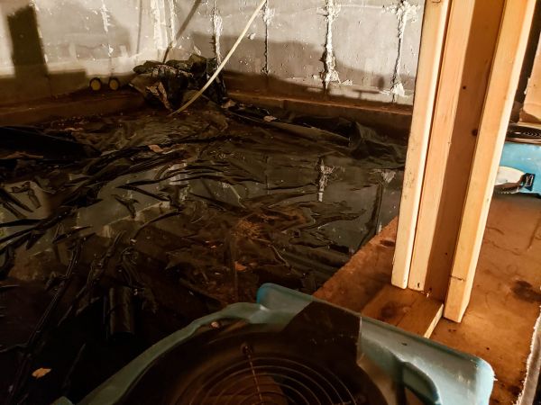 Crawlspace Water Cleanup in Portage